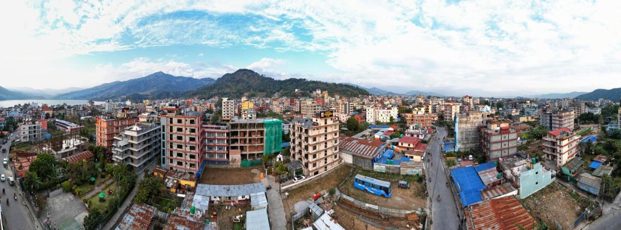 Kumari Star Inn Pokhara Exterior foto